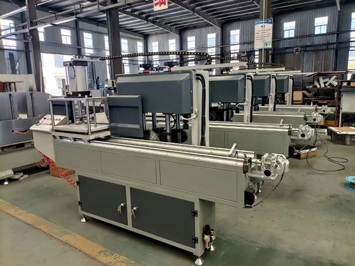 Aluminum Profile End Milling Machine7
